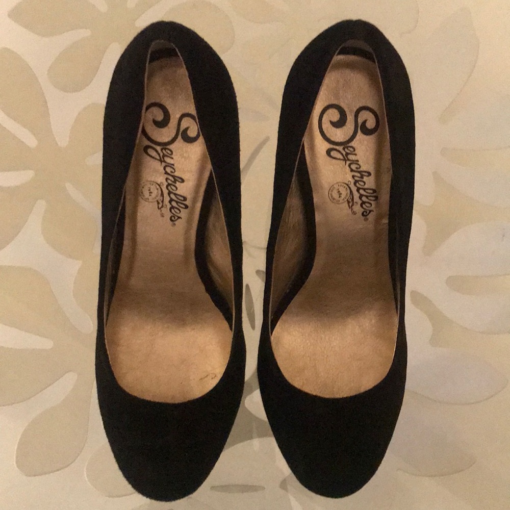 Seychelles Million Miles Away Pump